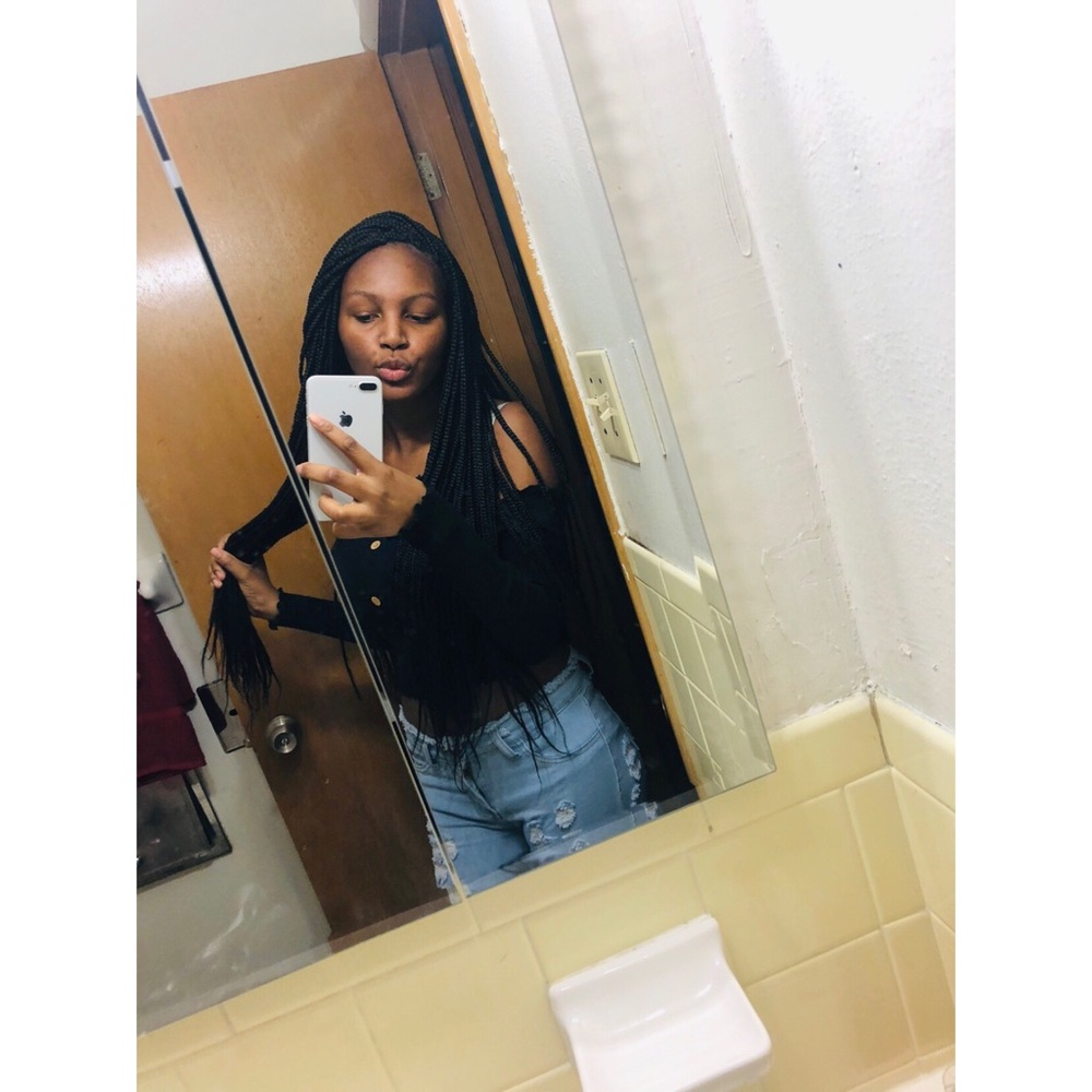 Crop top shoulders off